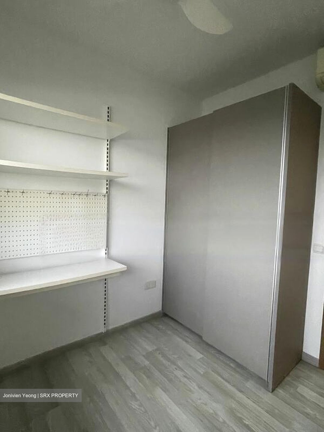 Lakeville (D22), Condominium #603674721